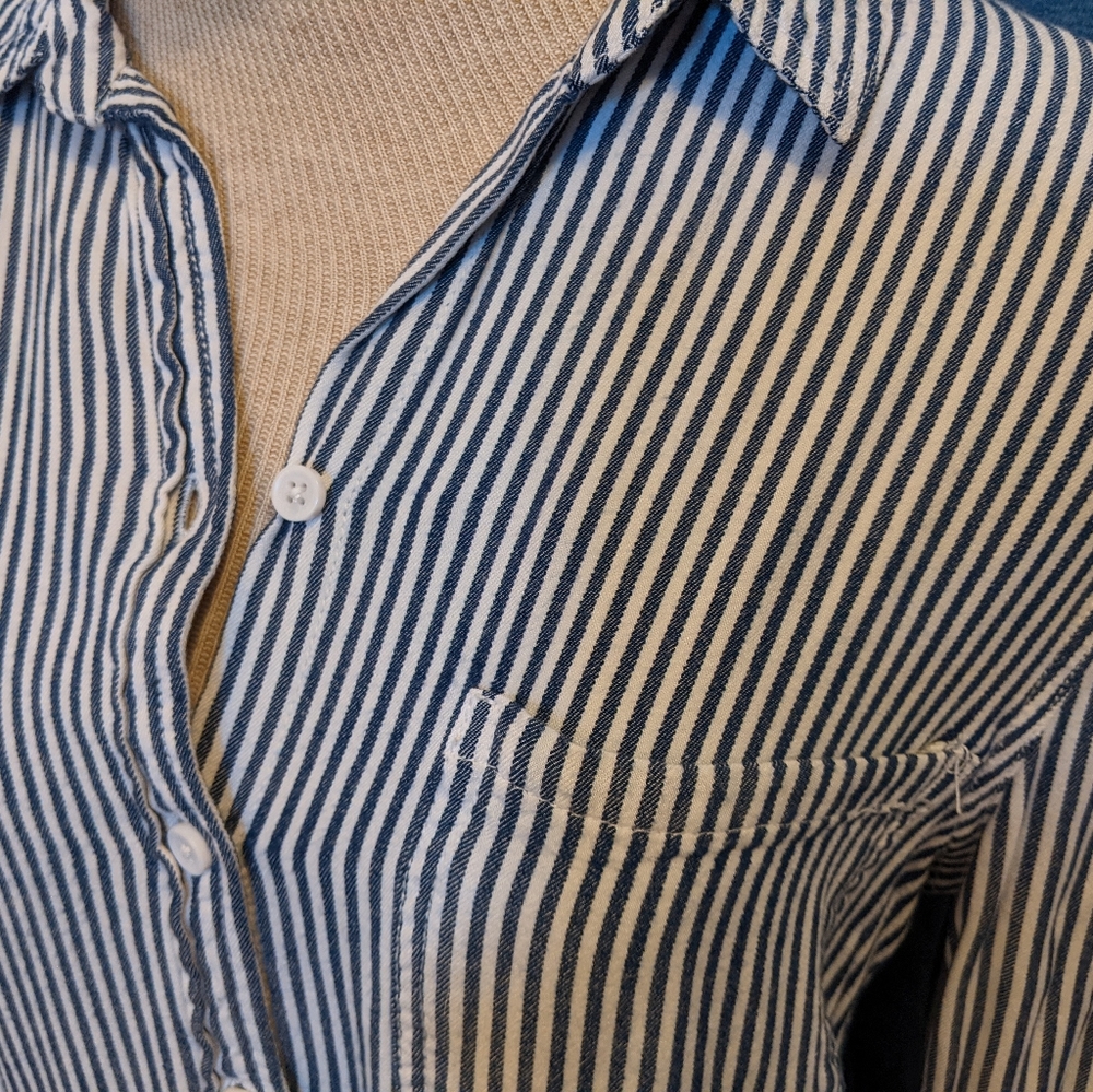 Beach Lunch Lounge Blue Striped Blouse - Picture 5 of 7